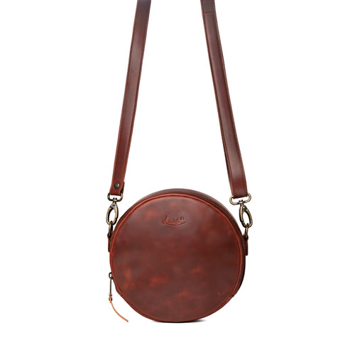 Suzette's Steal Circle Crossbody Purse-Chestnut